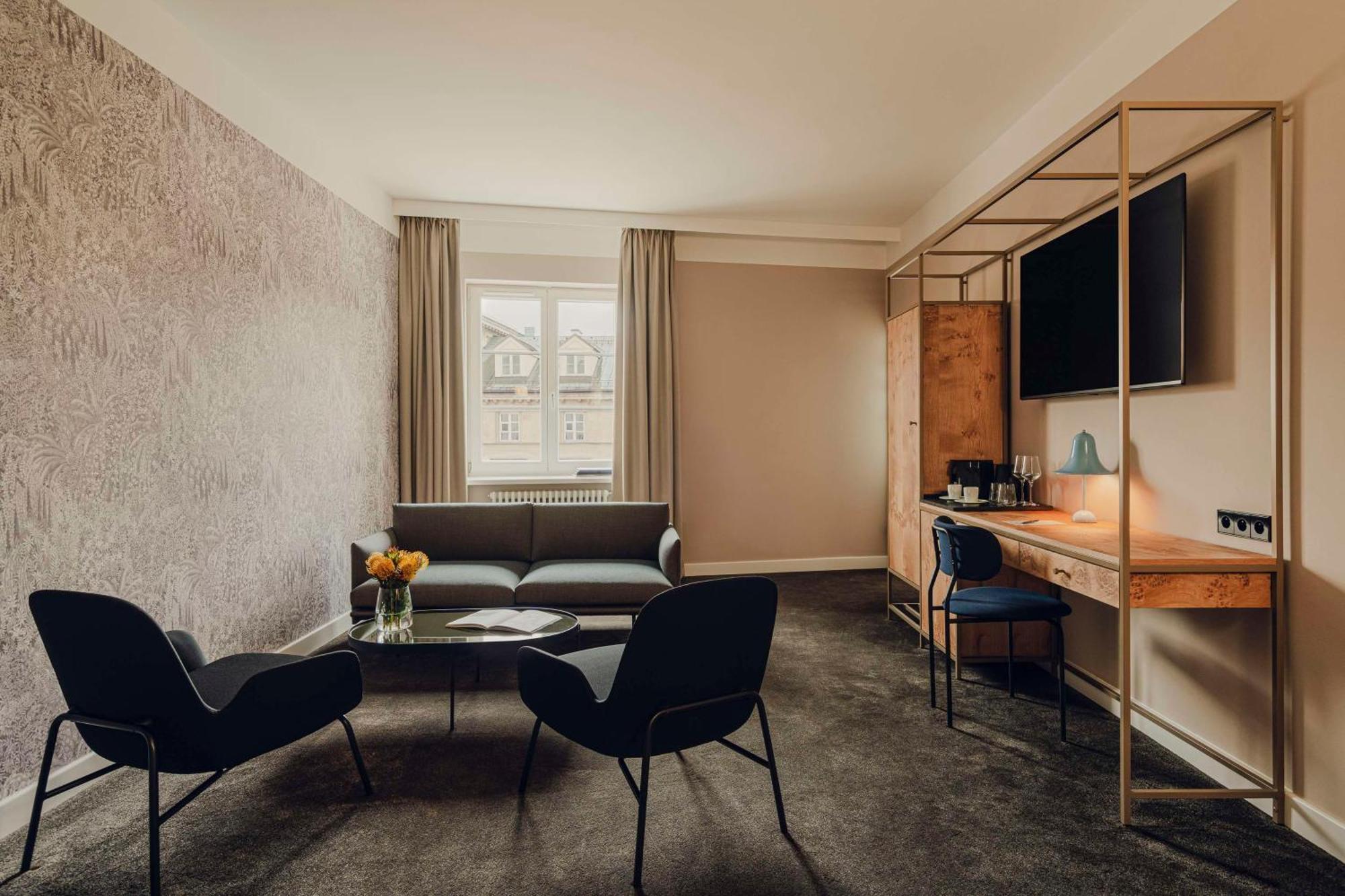 Flaner Hotel, Worldhotels Crafted Warsaw Exterior photo